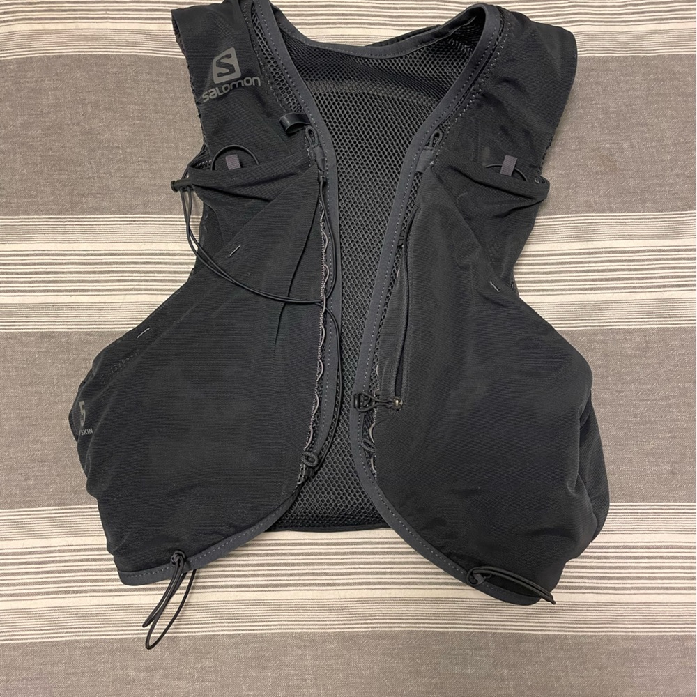 Black Salomon ADV Skin 5 (Large)